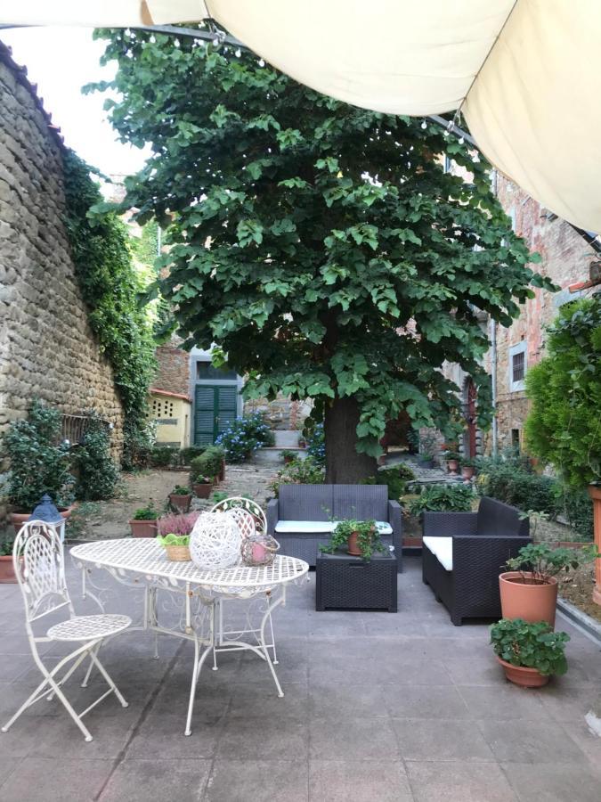 Suite Romantica Con Giardino In Dimora Storica - Camera E Appartamento - B&B Palazzo Robicci Castiglion Fiorentino Exterior foto